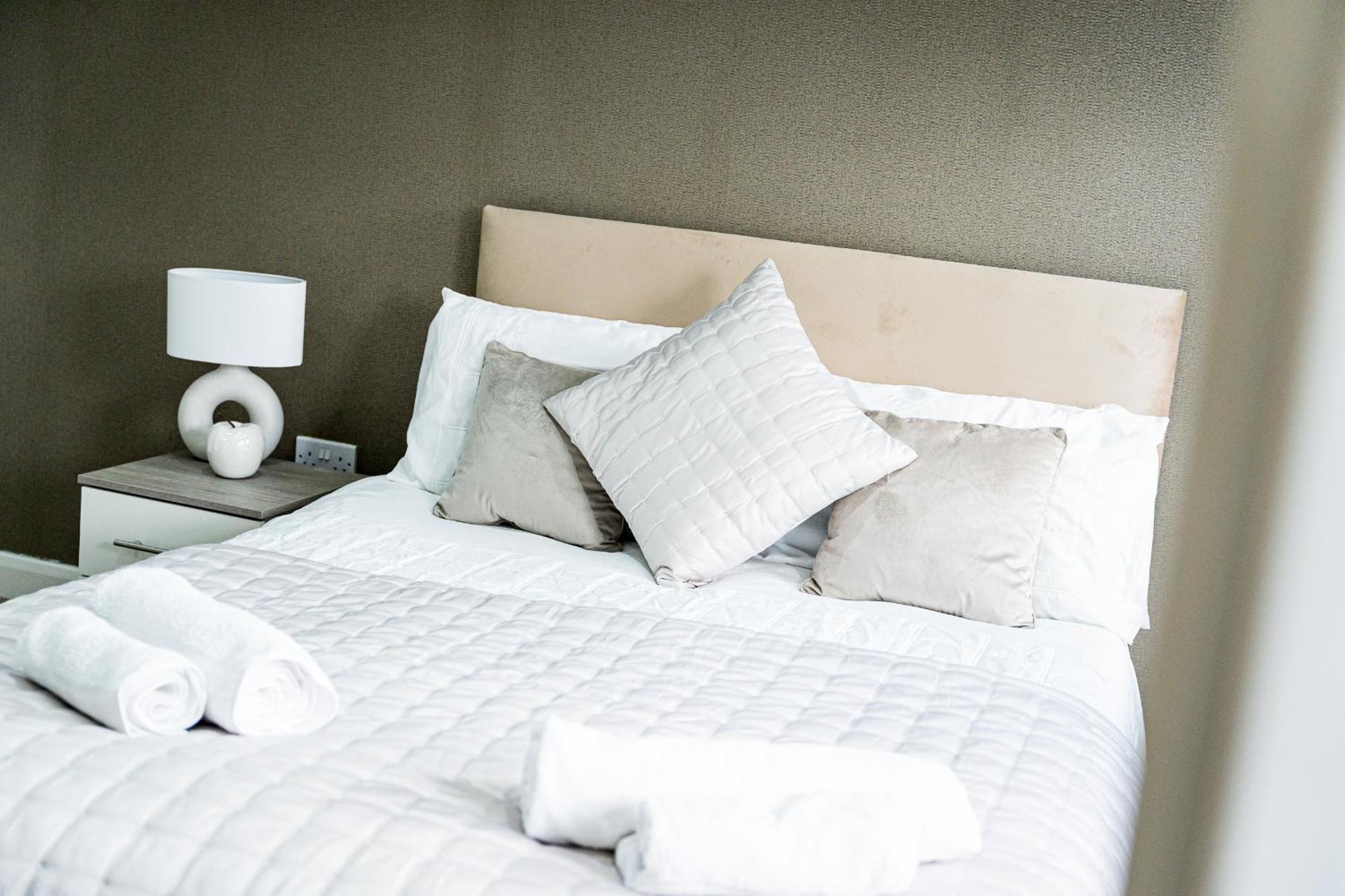 Brook Meadow House, 4 Bed House, Manchester Astley  Ngoại thất bức ảnh